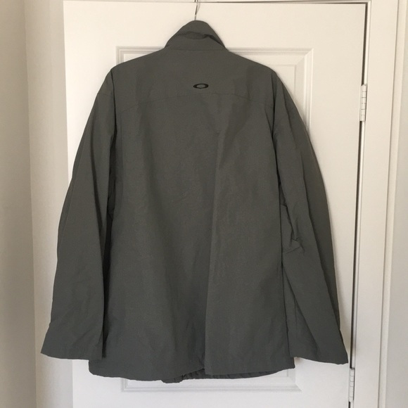 Oakley jacket - Picture 2 of 2